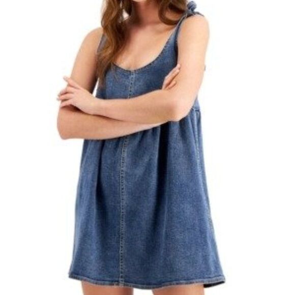 Tinseltown Dresses & Skirts - Tinseltown Juniors' Babydoll Pinafore Dress